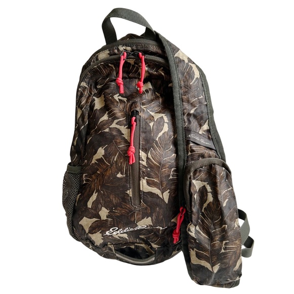 NWOT Eddie Bauer Stowaway 10L Packable Camo Unisex Sling Backpack - Picture 1 of 14